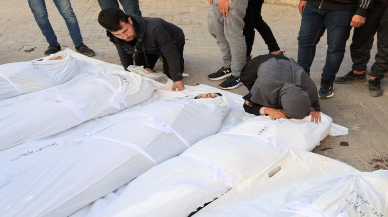 26 شهيدًا في غزة جراء غارات الاحتلال منذ فجر الأربعاء